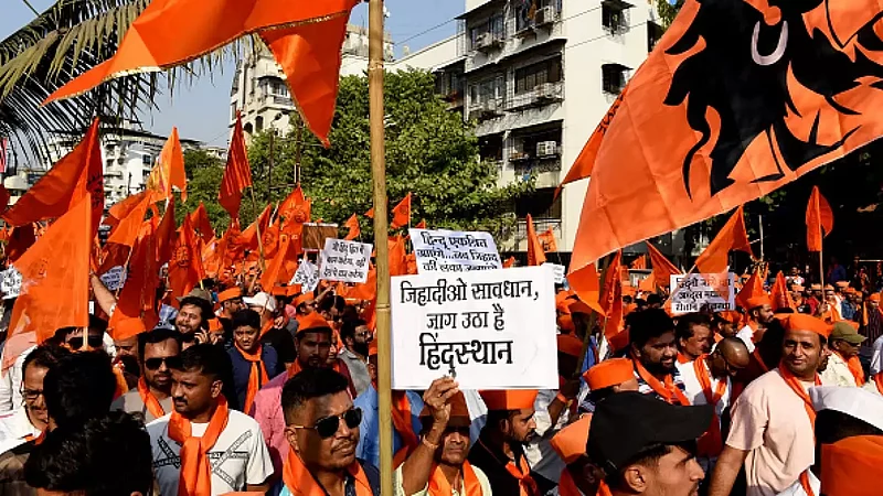 VHP Leader Sparks Controversy, Calls For Closure Of Madrasas Over Love Jihad Allegations