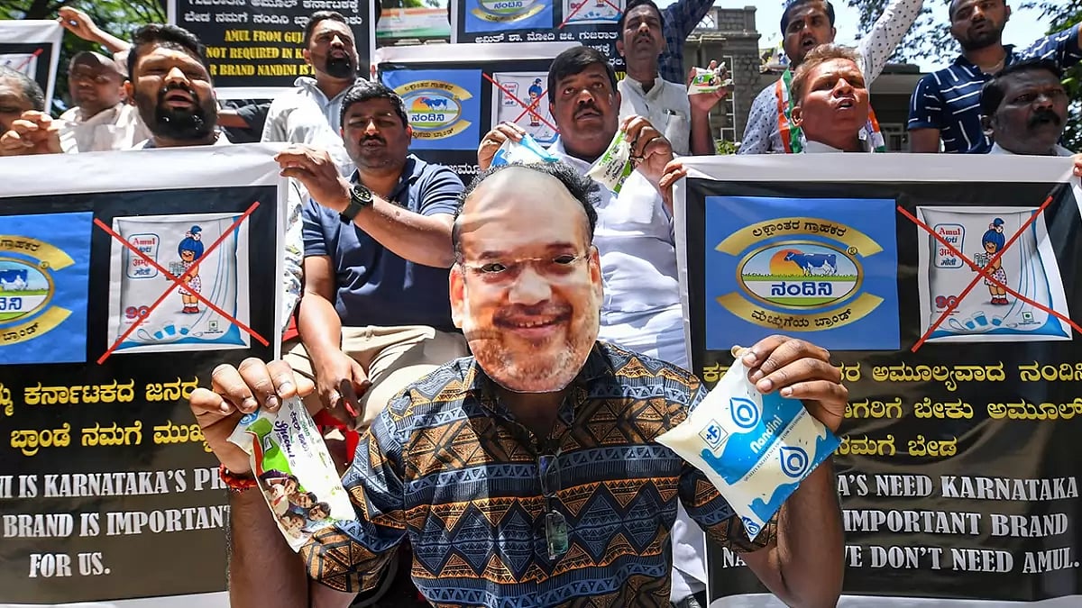 Protest against Amul products sales in Bengaluru