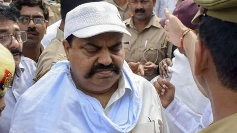 Gangster-turned-politician Atiq Ahmad - null