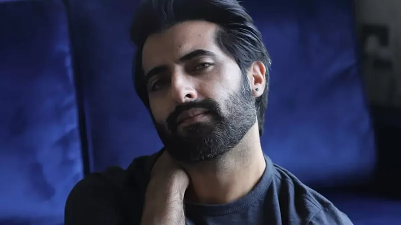 Akshay Oberoi To Join Shriya Pilgaonkar In Season 2 Of Web Series The Broken News