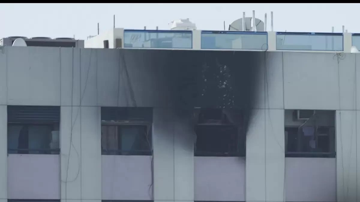 Dubai blaze kills Indian couple.
