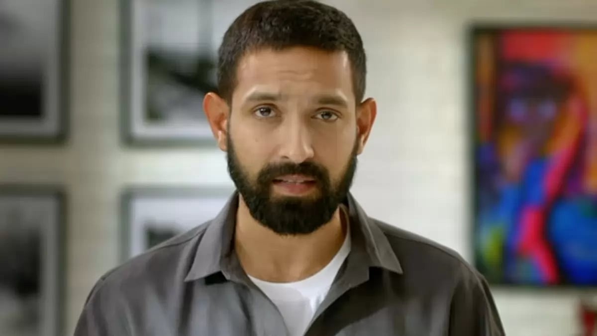 Vikrant Massey As Host Of Crimes Aaj Kal