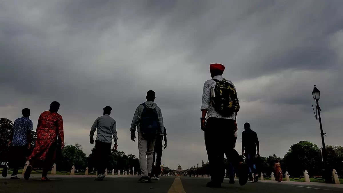 Cloudy day in Delhi