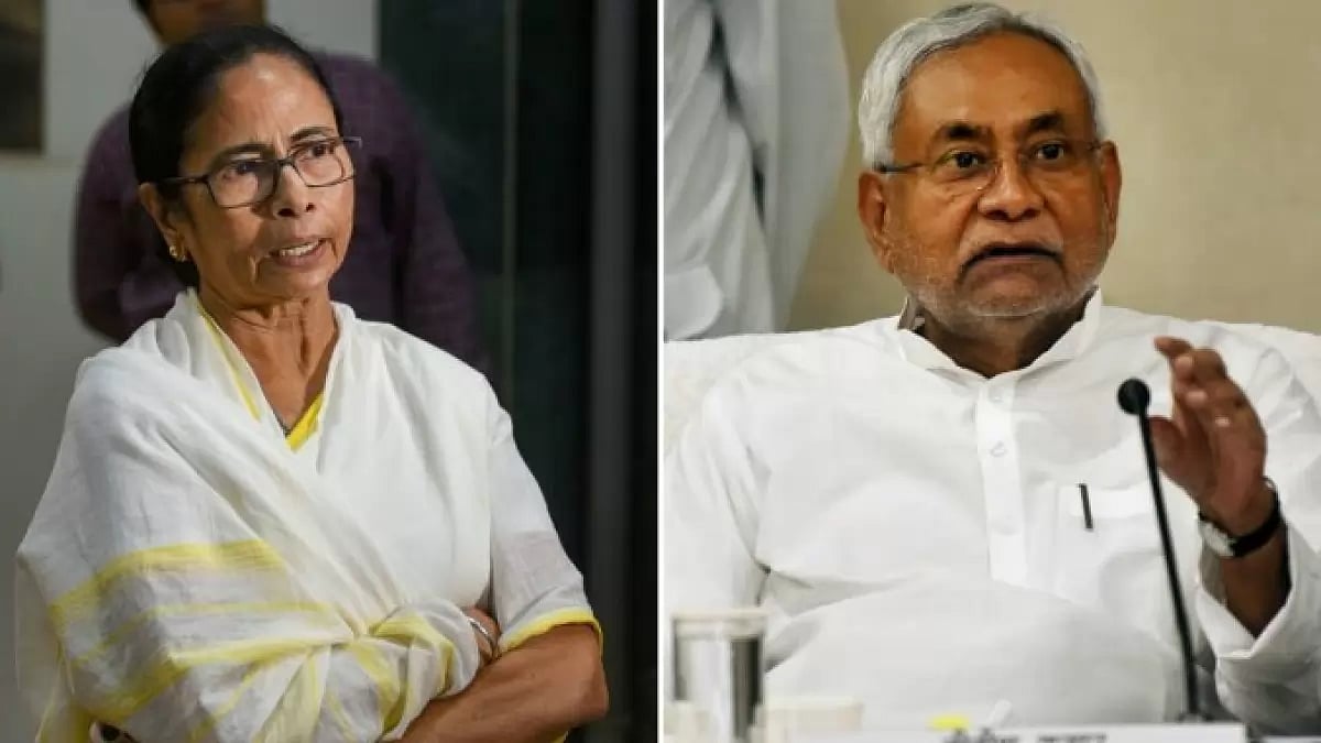 Bihar CM Nitish Kumar with Bengal CM Mamata Banerjee