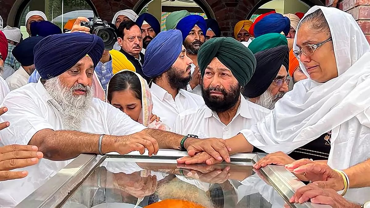 Tributes to Parkash Singh Badal