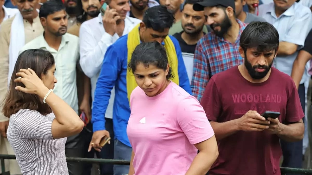 Wrestlers protest at Jantar Mantar