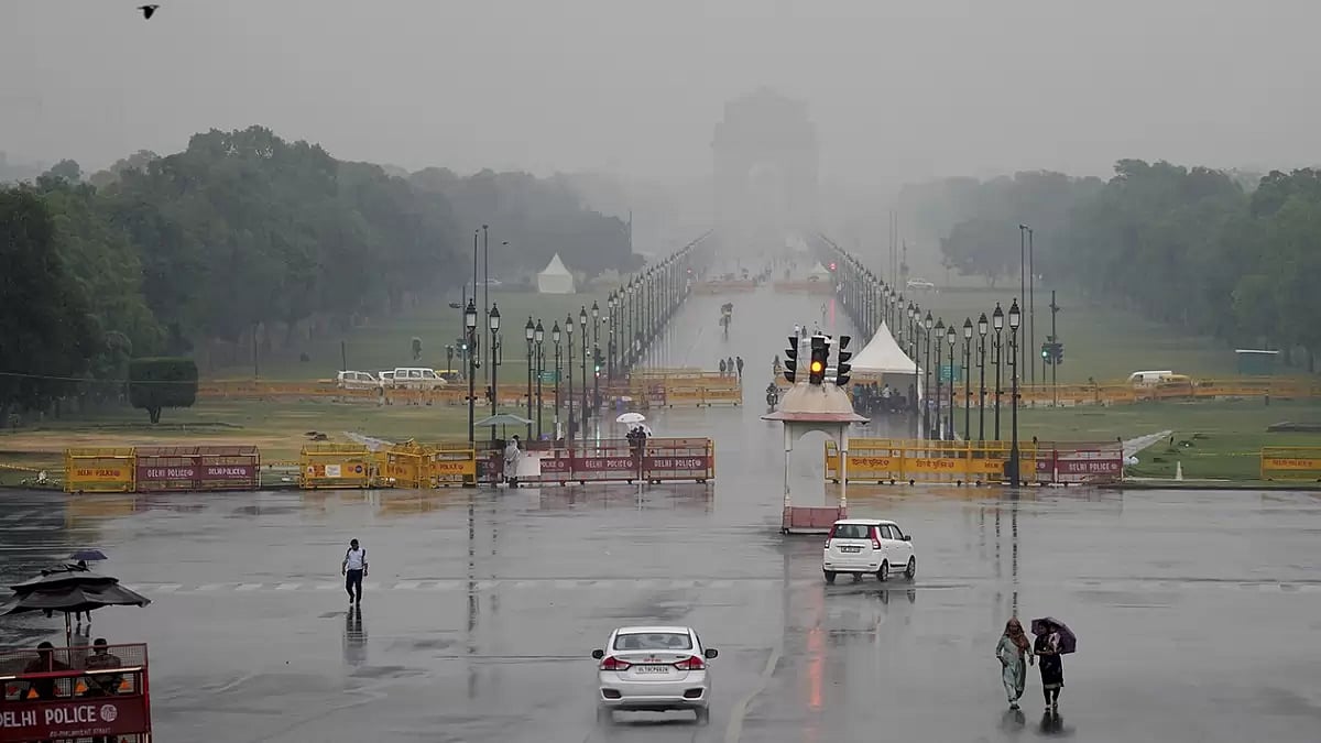 Weather: Rain in Delhi