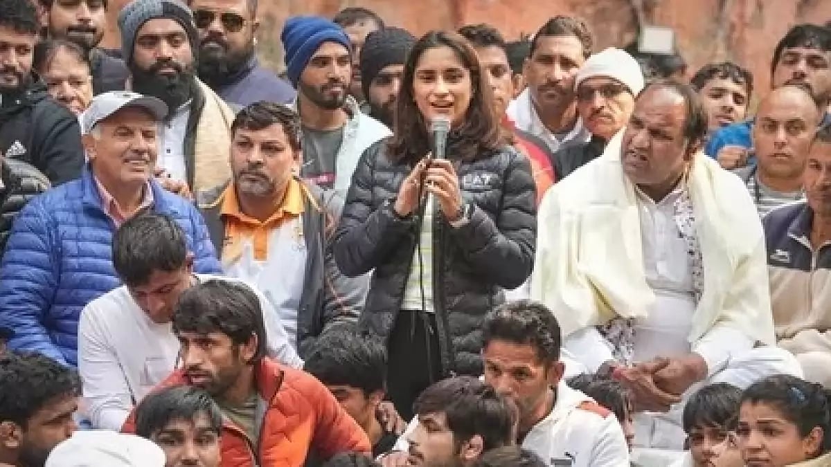 File : Wrestler Vinesh Phogat speaks at the protest site in Jantar Mantar
