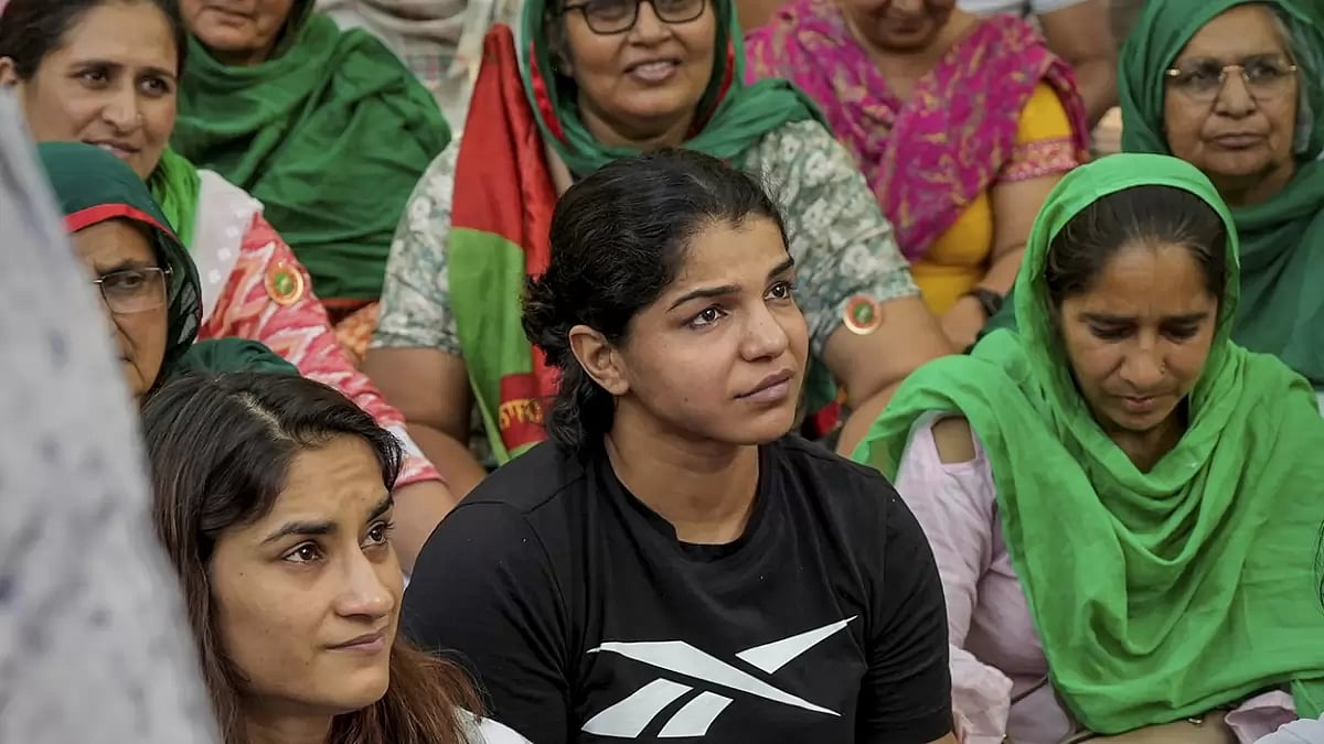 Sakshi accused Babita and Rana of using the wrestlers for their selfishness.