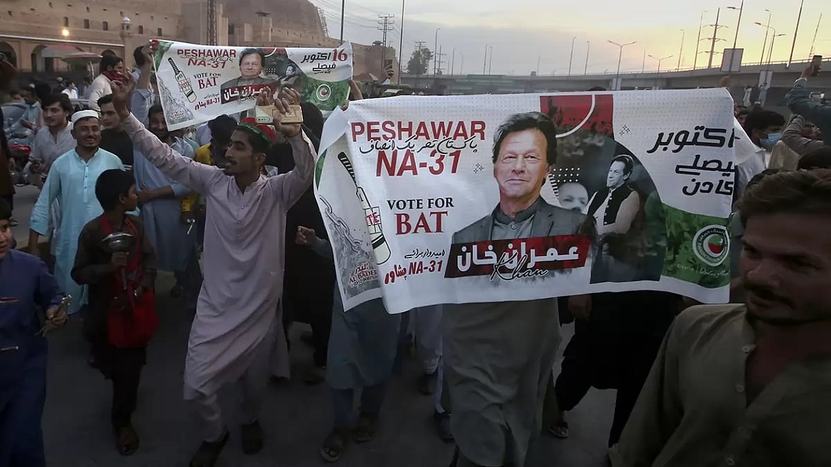 AP  : Supporters of Pakistan's former Prime Minister Imran Khan | 