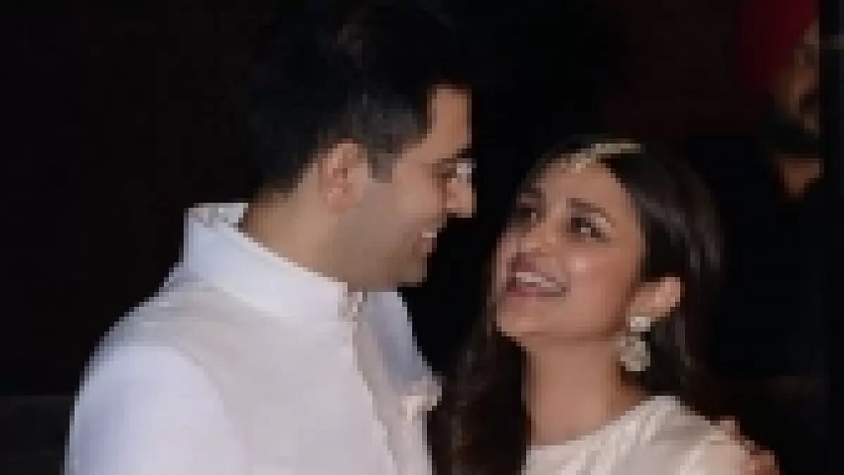Parineeti Chopra & Raghav Chadha 