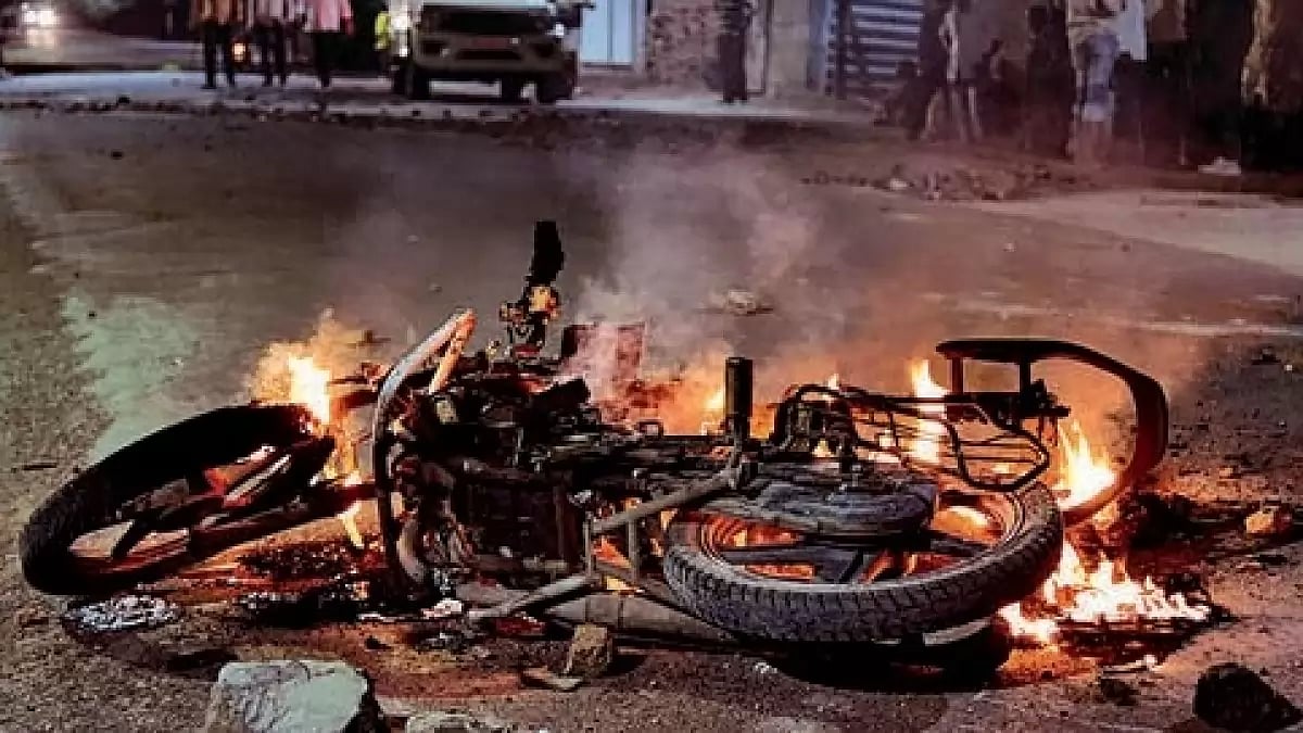 Two-wheeler set on fire as violence erupts in Maharashtra's Akola