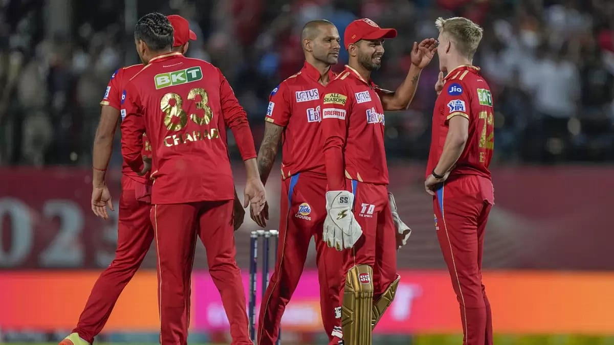 Jaffer pointed out the inability of the batters and bowlers to perform as a unit.