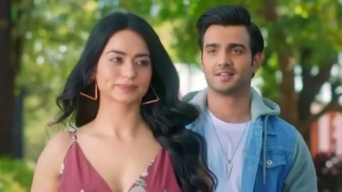 Khoobsurat 