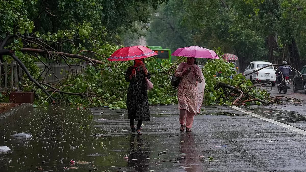 Rain in Delhi