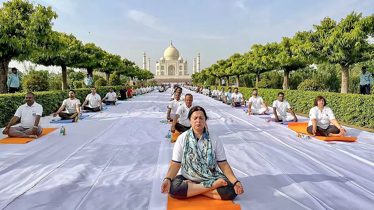 Yoga Utsav programme at Taj Mahal