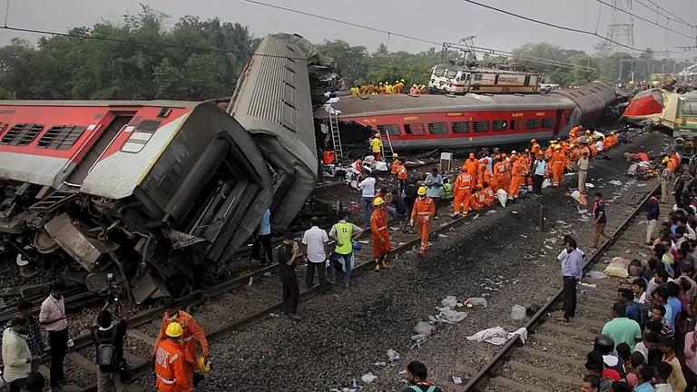 Odisha Train Accident - null
