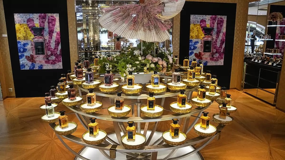 France Guerlain Warehouse of Wonders