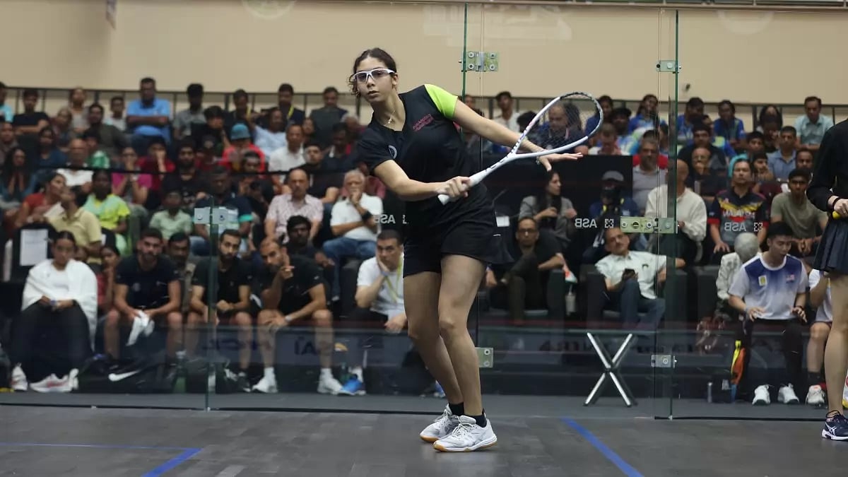 Fayrouz Aboelkheir edged out Aira Azman 7-4, 7-5, 6-7, 7-6.