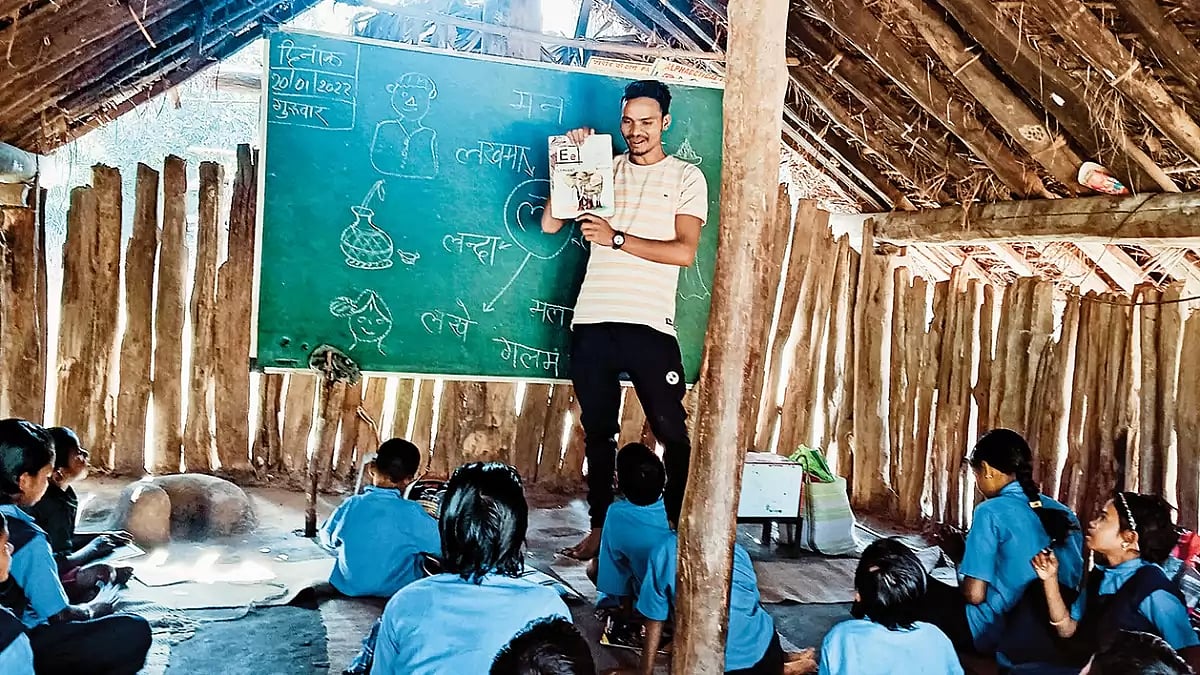 Teaching Amid Fear: An Adivasi working as a volunteer teacher in Sukma
