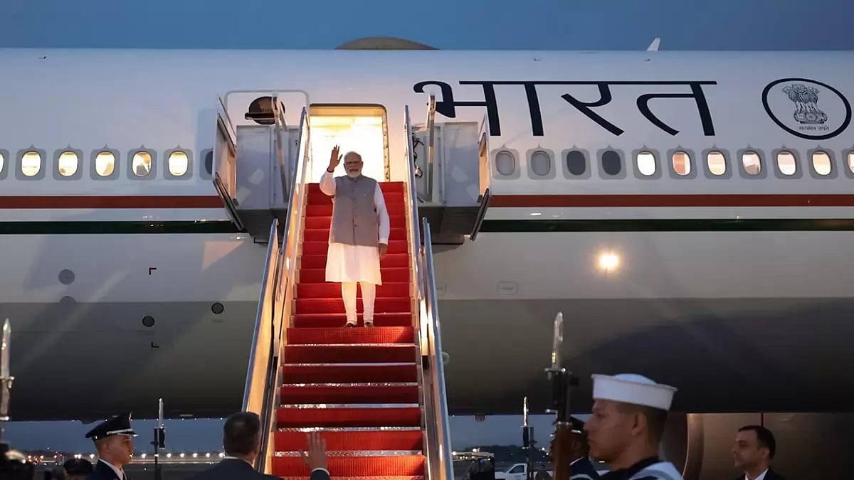 PM Modi leaves for Egypt