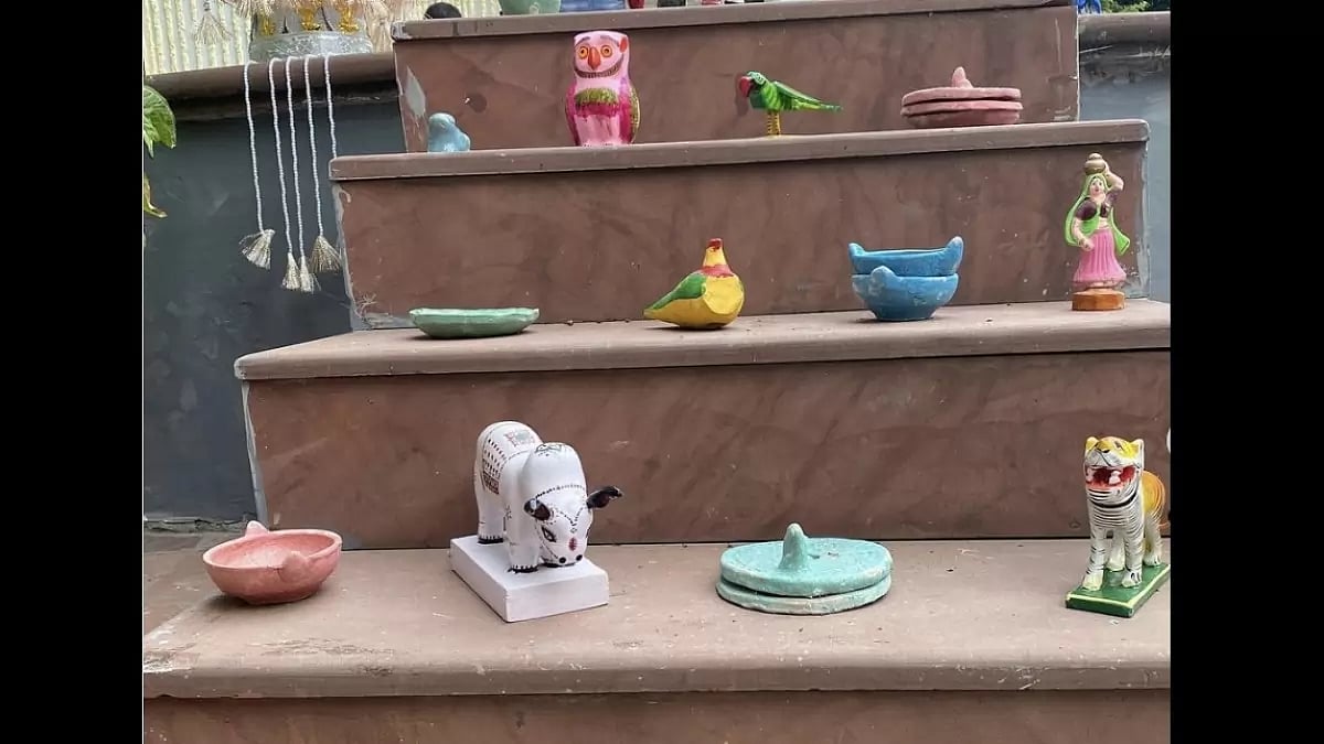 Earthen play-kitchen sets