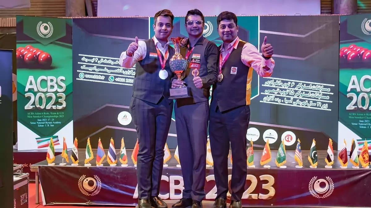 The winning Indian side was coached by former world billiards champion Ashok Shandilya.