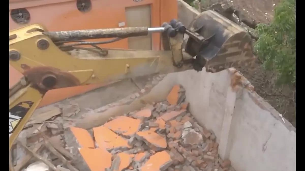 Urination Incident: Bulldozers razing accused Pravesh Shukla's property