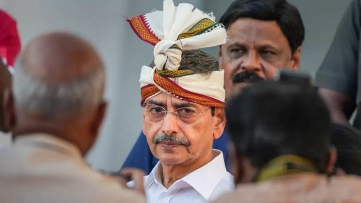 Tamil Nadu Governor alleges that deserving poor villagers of Nagapattinam district not able to get the benefit of the PM Awas Yojana due