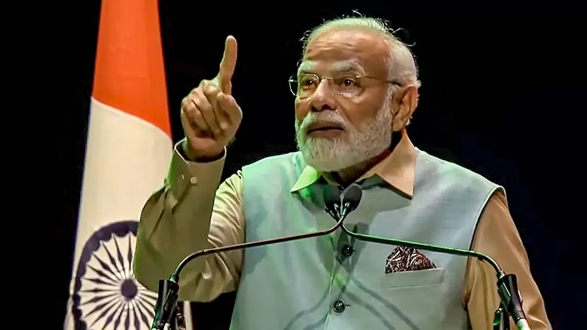 PM Modi in Paris