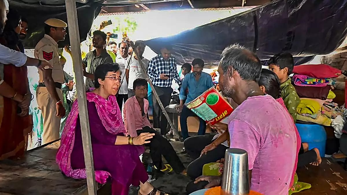 Delhi Minister Atishi visits relief camp