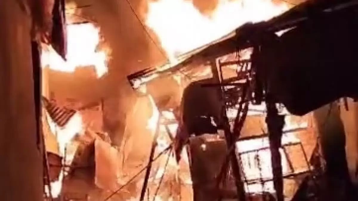 Visual from the Mangala Haat fire in West Bengal's Howrah