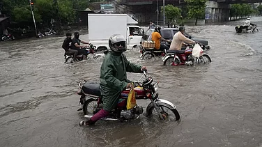 Maharashtra Legislative Council Adjourned; 13 Killed in Rain-Related Incidents, Says Minister