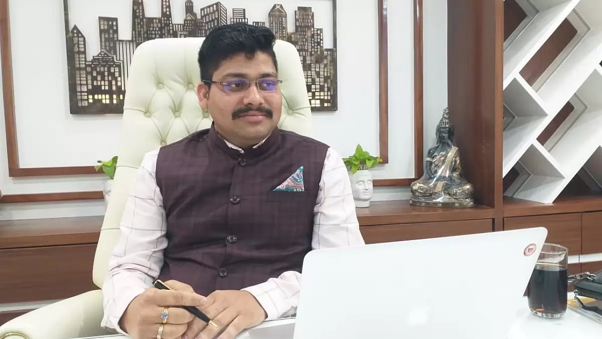 Dr. Tapan Kumar