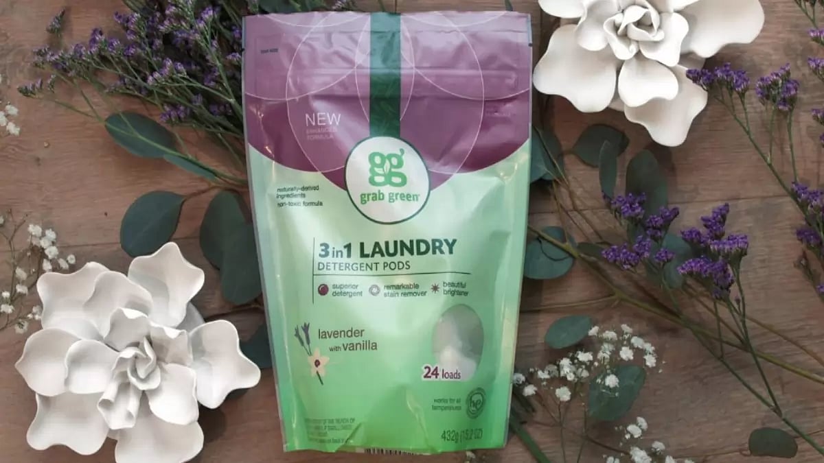 Grab Green Home's Eco-Friendly Laundry Detergent