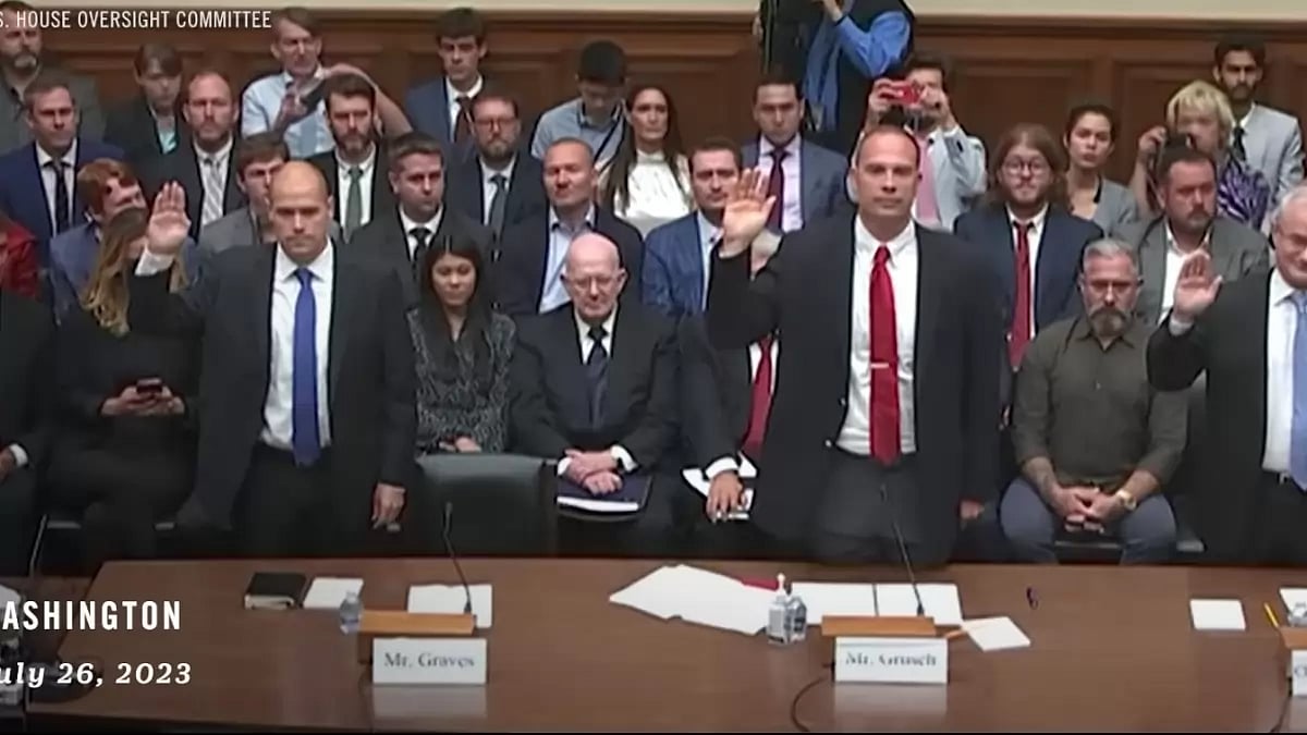 David Grusch takes oath before UFO hearing