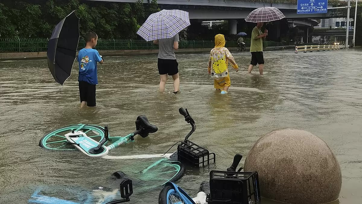 Asia Typhoon Doksuri