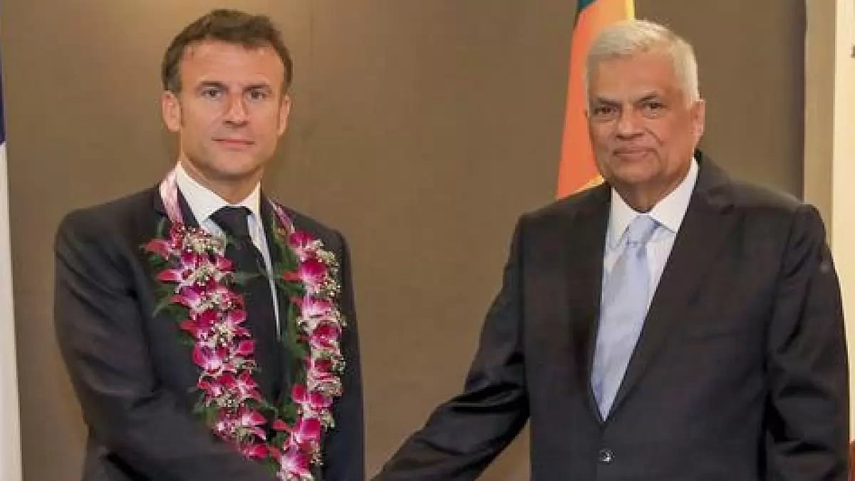 French President Emmanuel Macron with Sri Lankan President  Ranil Wickremesinghe
