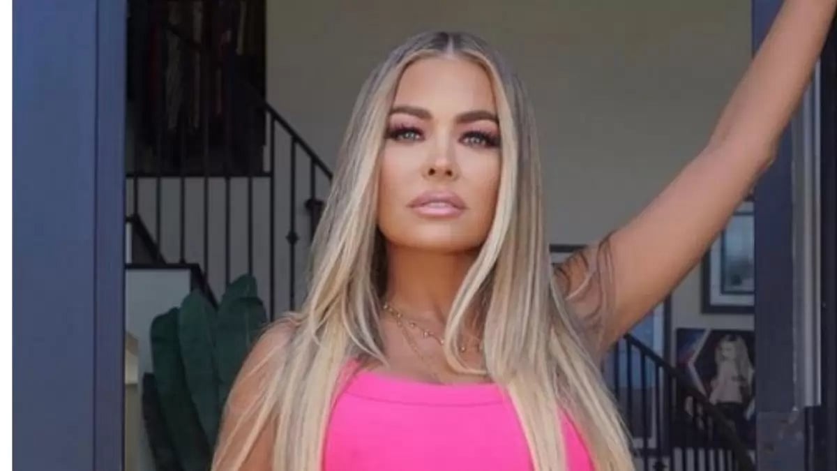 Carmen Electra