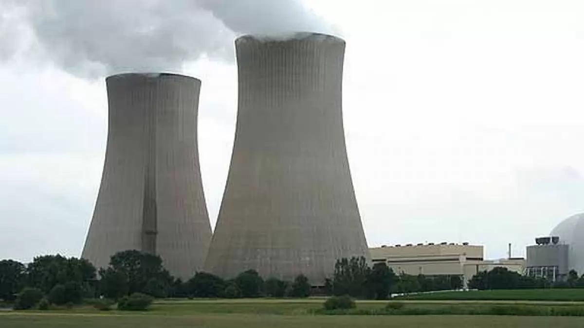 File Photo : The External Affairs Minister was in Russia last December when the two sides signed some "very important" agreements related to the construction of the future power-generating units of the Kudankulam nuclear power plant |