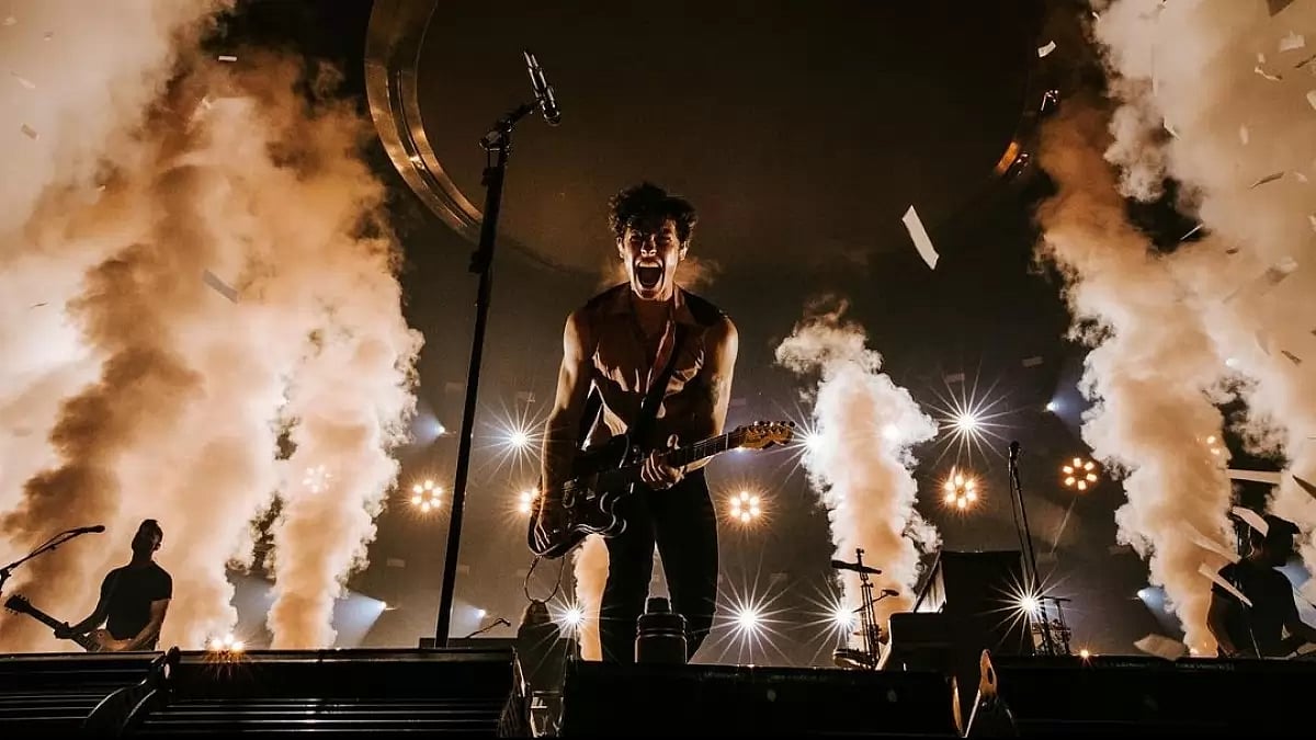 Shawn Mendes belting out at Wonder: The World Tour 