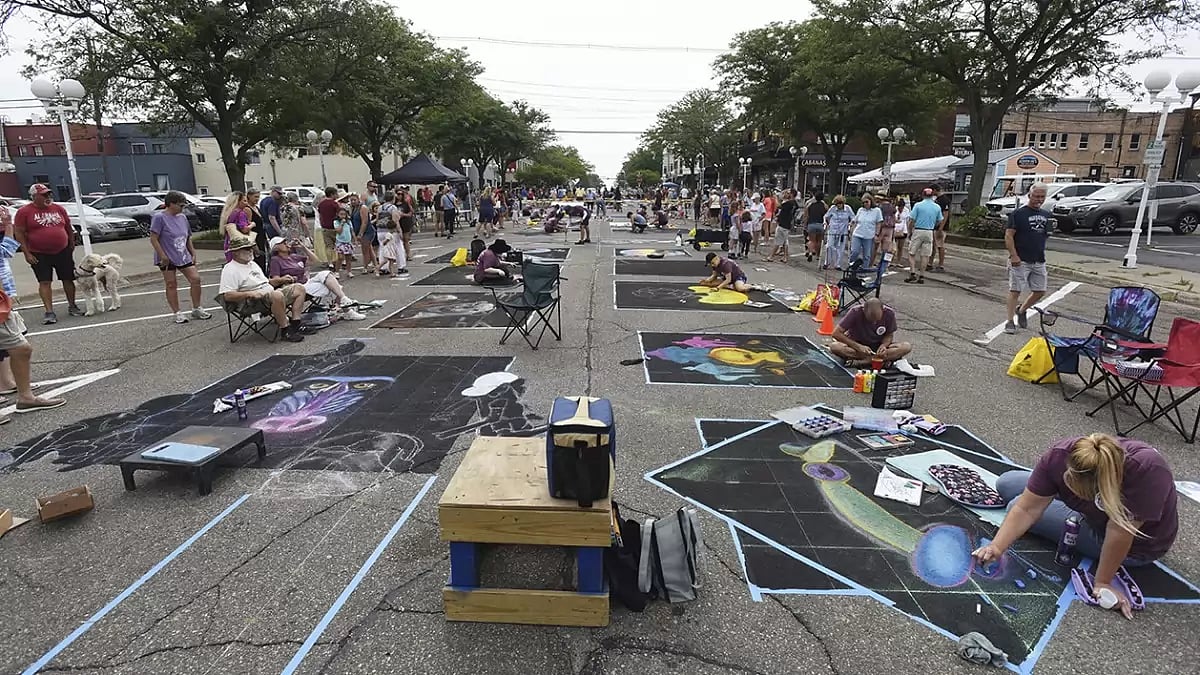 Michigan Chalk The Block