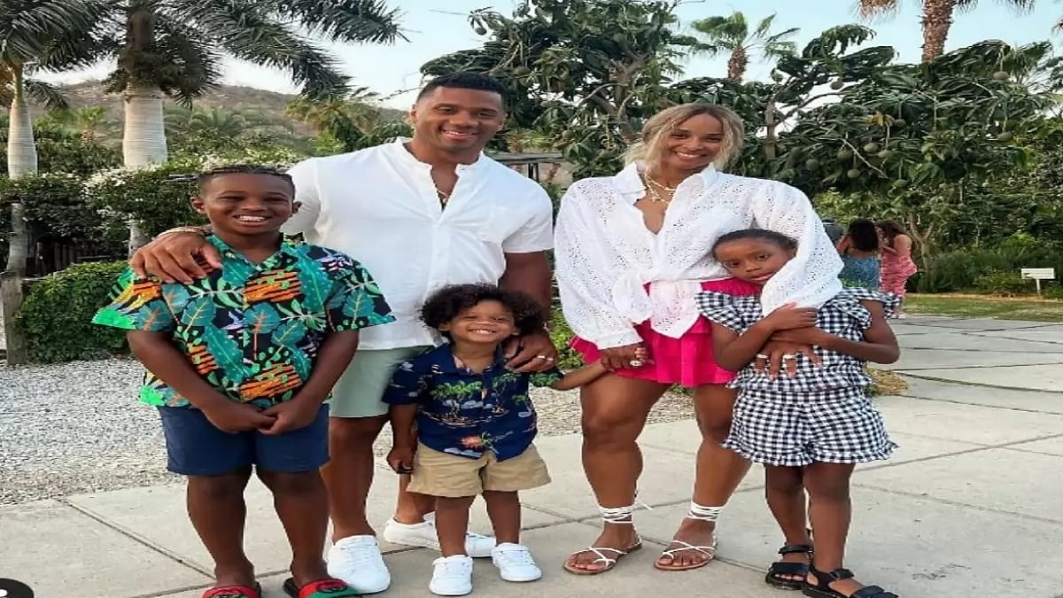 Wilson and Ciara family photo