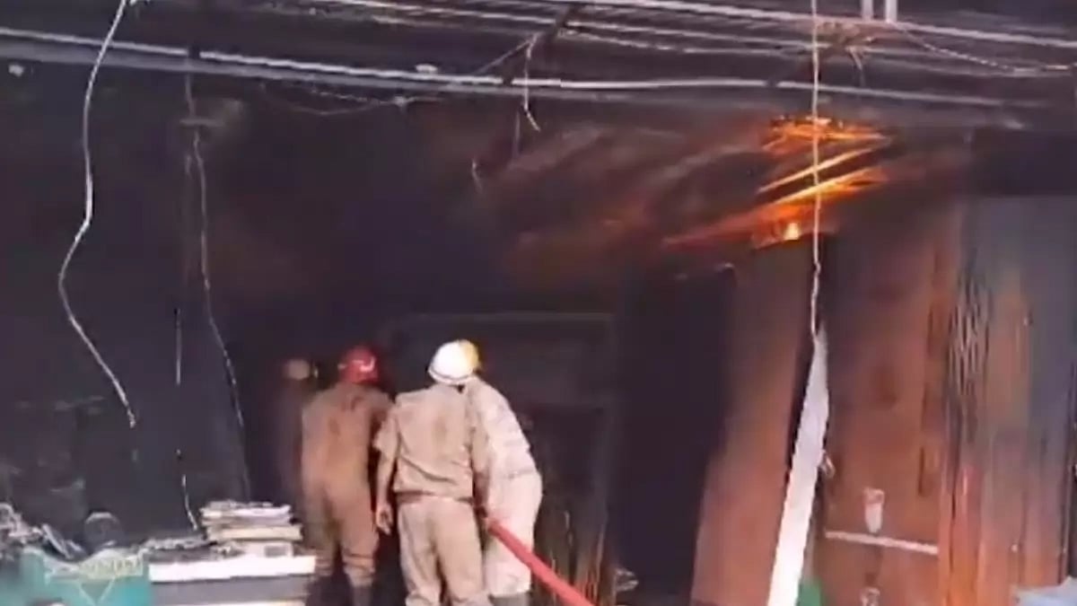 A plywood factory in Gandhinagar, Delhi caught fire on Wednesday morning.