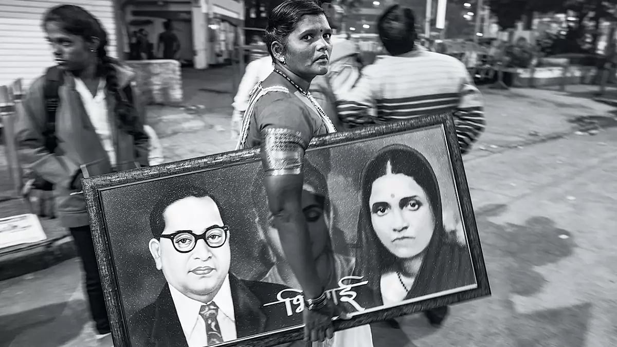 Followers pay tribute to Ambedkar at Chaitanyabhoomi on his death anniversary