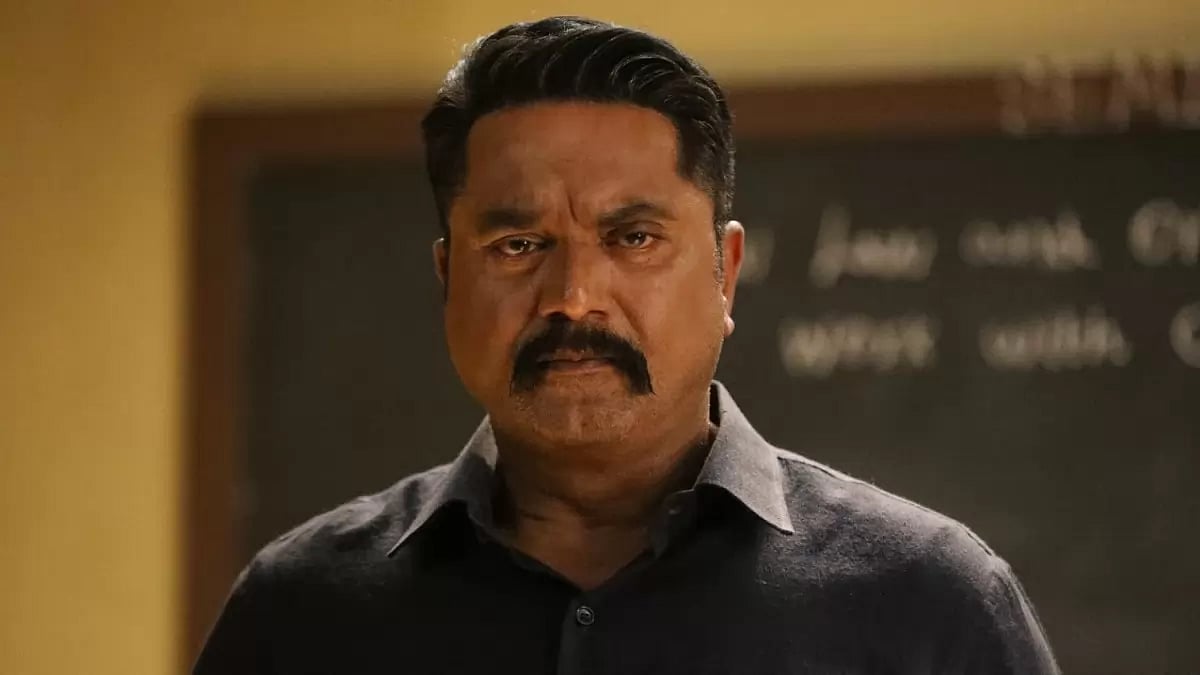 R Sarathkumar in ‘Por Thozhil’
