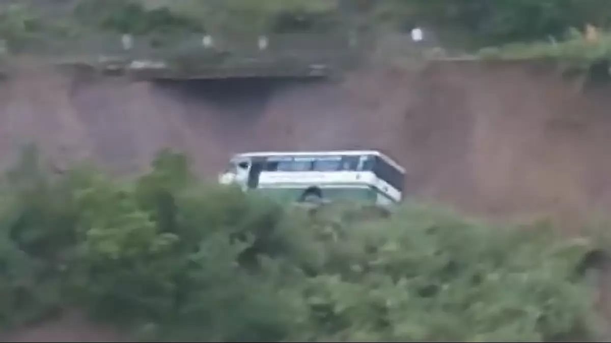File Image : Passenger bus in Himachal Pradesh met with an accident.