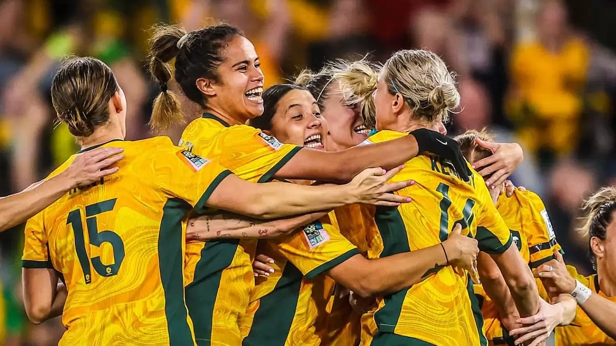 Intense Women's World Cup Quarterfinal: Australia vs. France