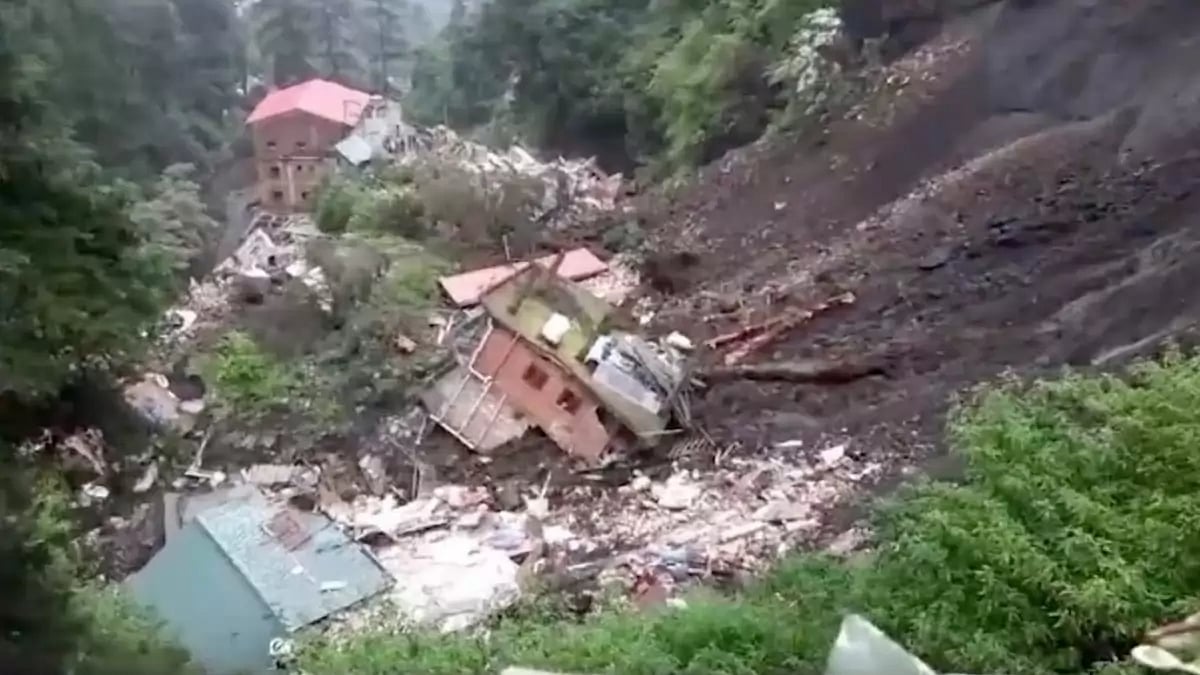 Landslide in Shimla's Krishna Nagar area. Several houses and a slaughterhouse were destroyed.