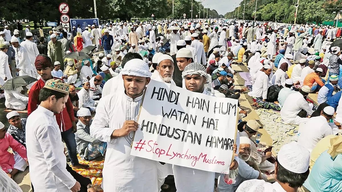Muslims protest against attacks on them by Hindu fringe groups on the issue of beef eating